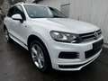 Volkswagen Touareg 3.0 V6 TDI BMT R-Line*Ahk*Xenon*Pano*Pdc Weiß - thumbnail 3