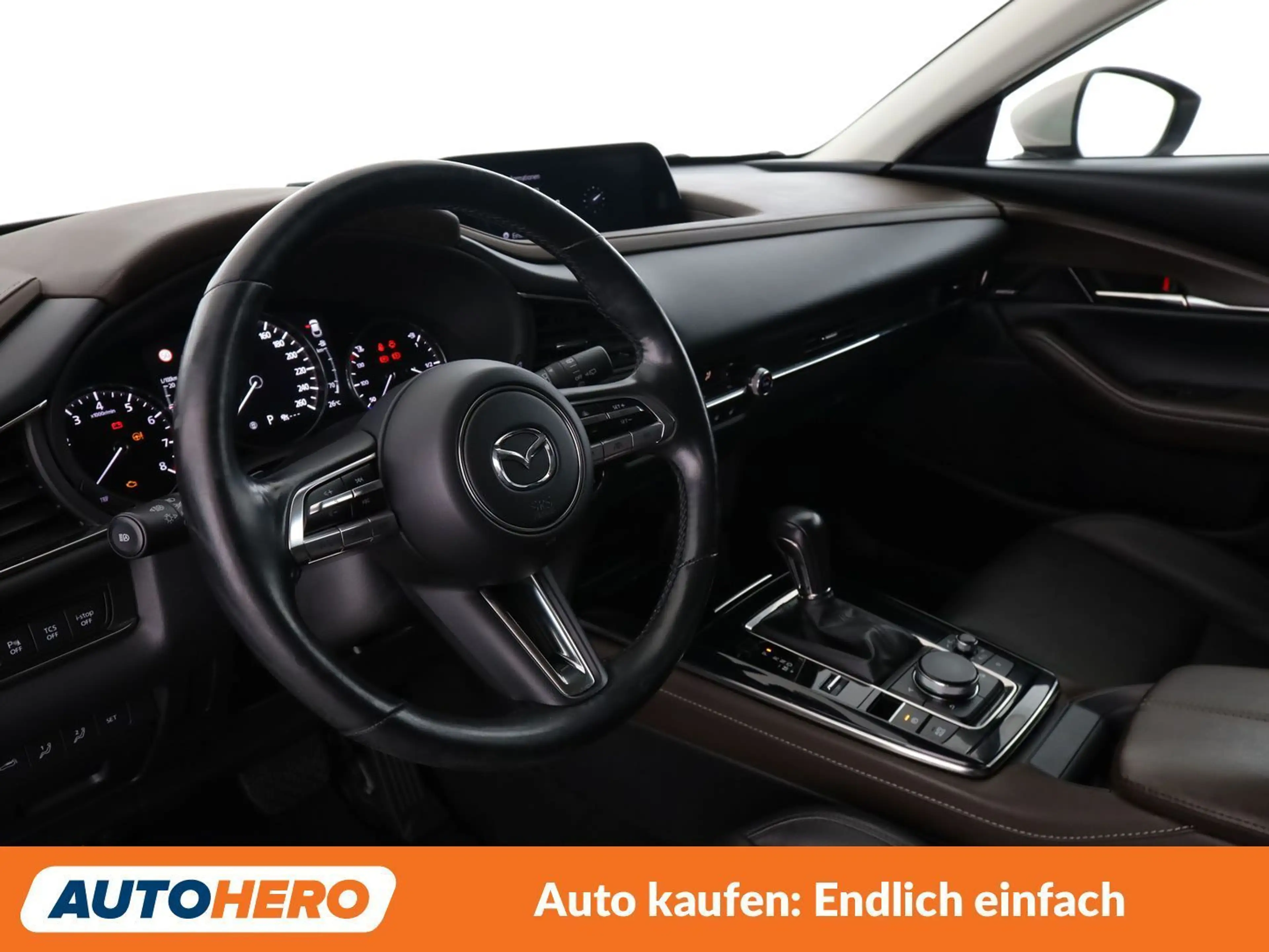 Mazda CX-30 2.0 Skyactiv-G Mild-Hybrid Comfort+ AWD — photo 11