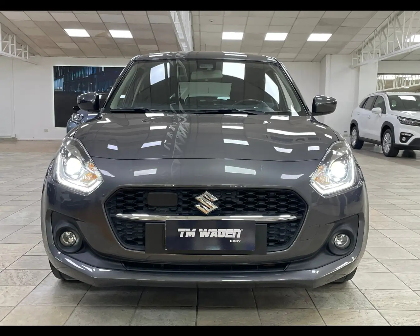 Suzuki Swift 1.2 Hybrid Top 83CV 2021 *NEOPATENTATI* Argento - 2
