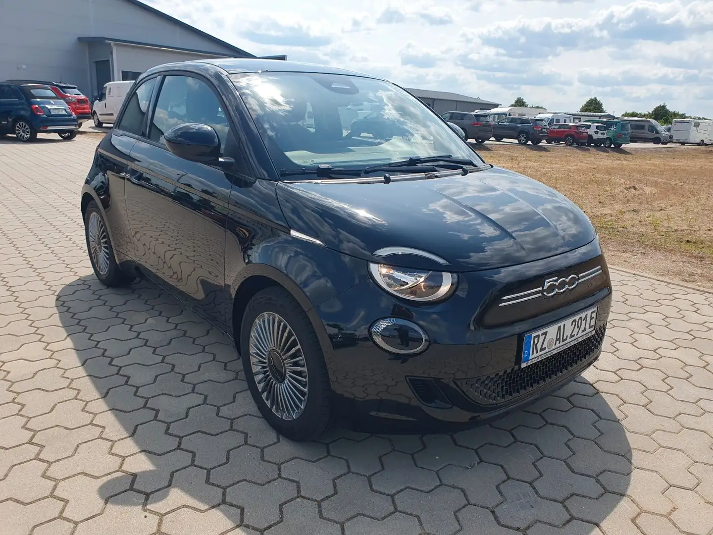 Fiat 500e Zwart - 2