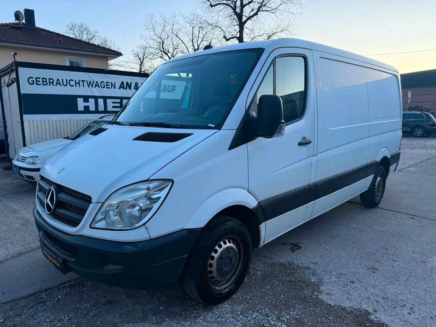 Mercedes-Benz Sprinter II Kasten 210 CDI*TUV NEU*AHK* Weiß - 1