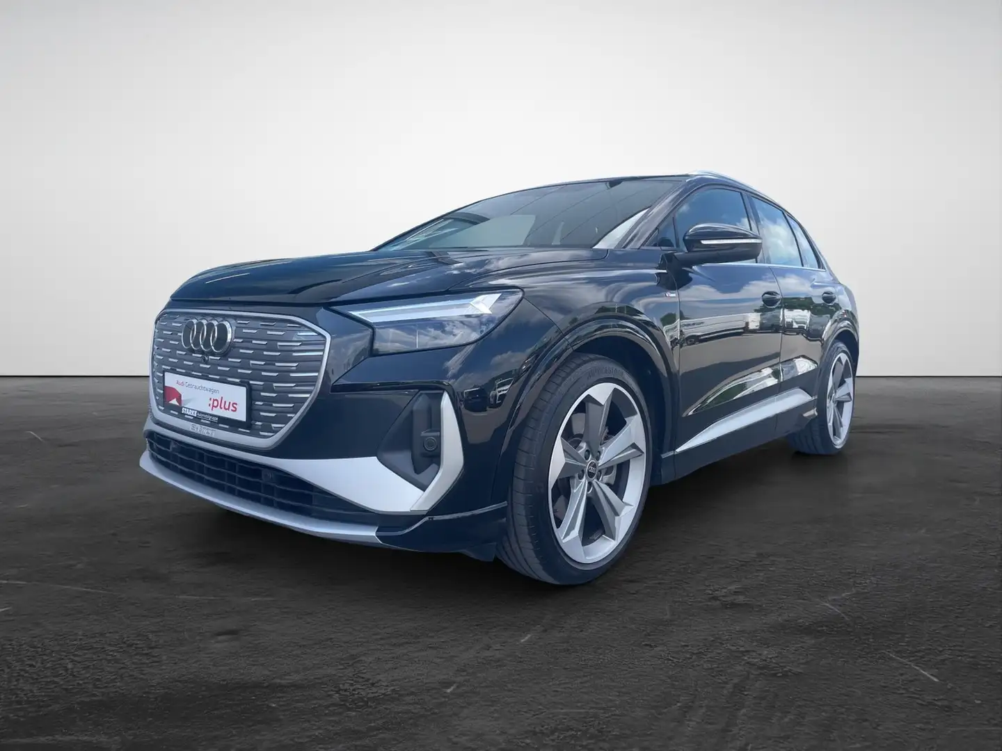 Audi Q4 e-tron 40 Schwarz - 2