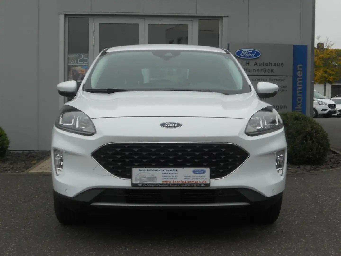 Ford Kuga Cool & Connect Weiß - 2
