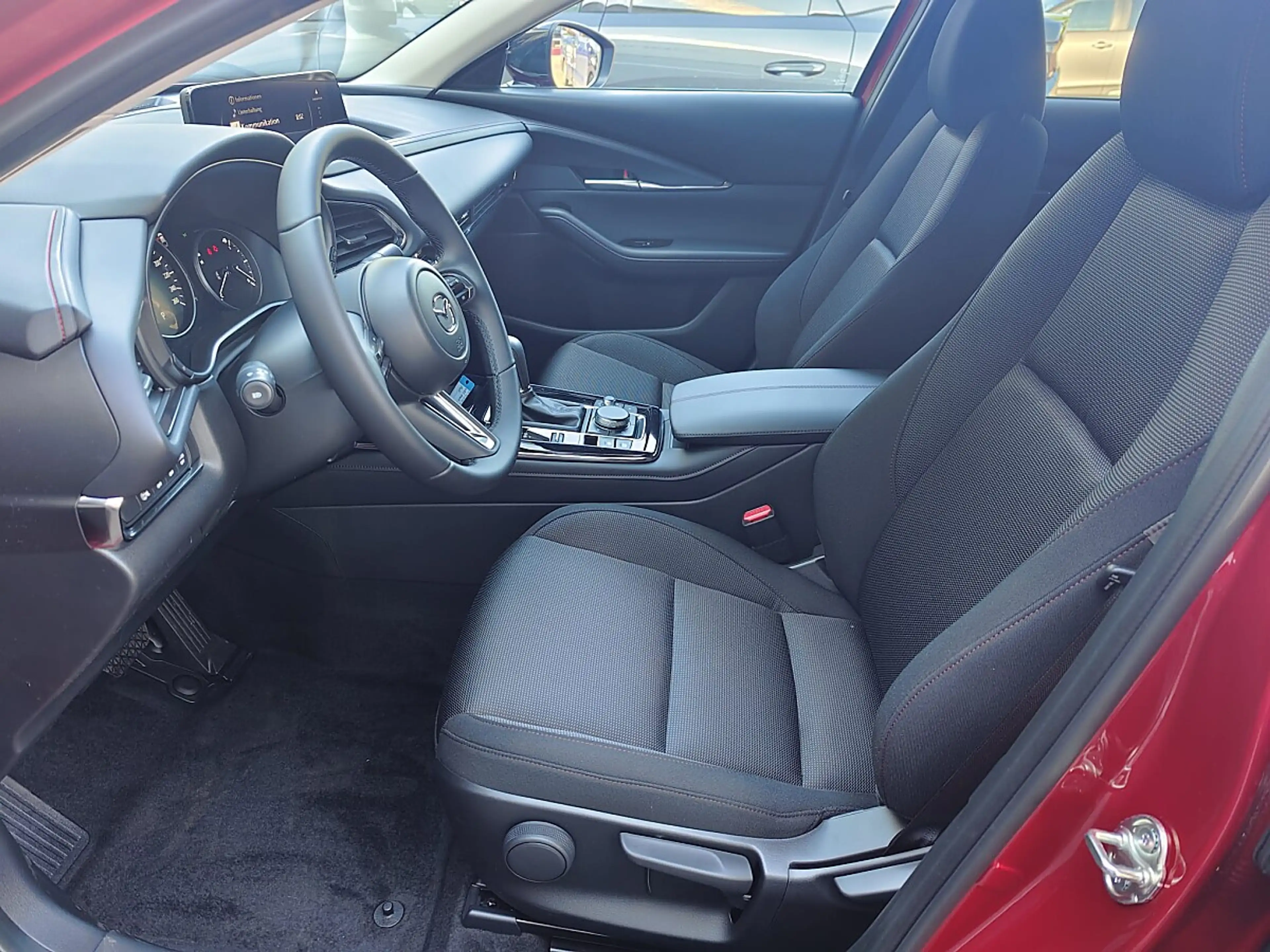 Mazda CX-30 e-Skyactive X186 AWD Allrad Homura Automatik — photo 13