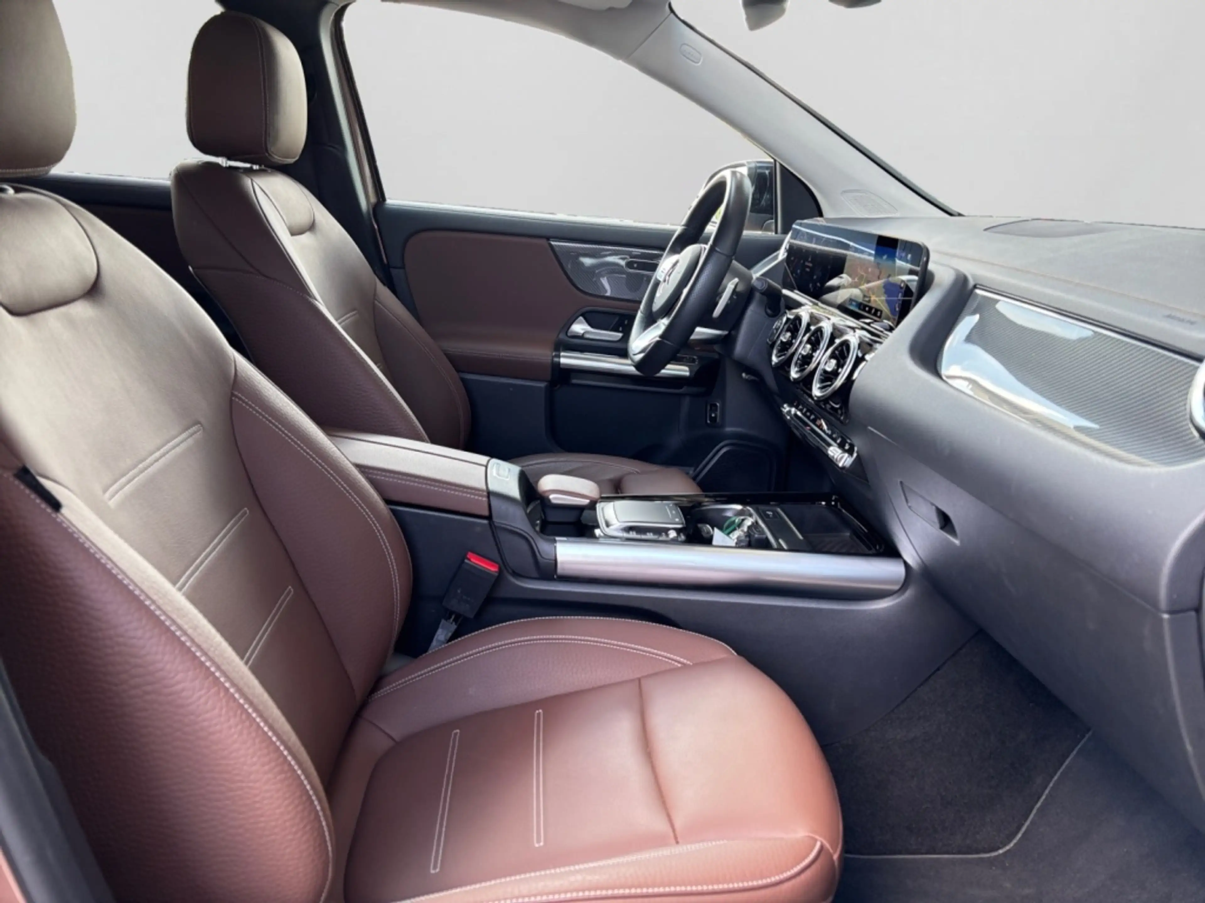 Mercedes-Benz GLA 250 e AMG|NIGHT|MBUX|SHZ|TEMP|KAM|LED|LEDER — photo 12