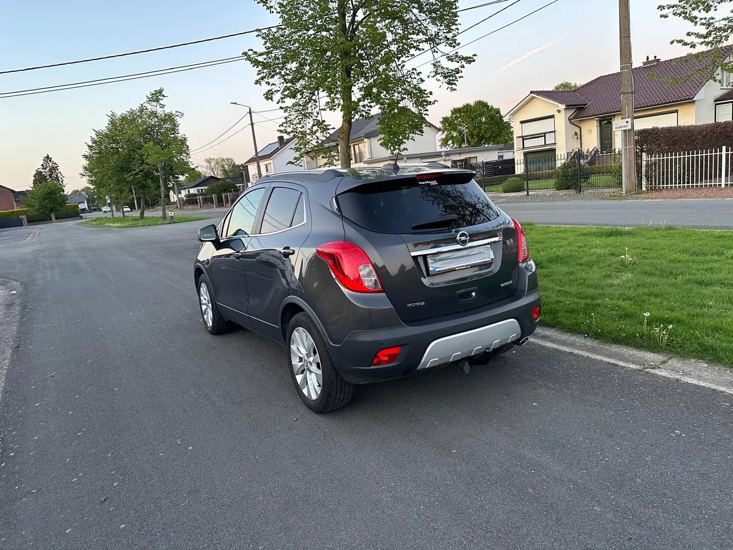 Opel Mokka 1.6 CDTI ecoFLEX Start/Stop Color Edition Negro - 1