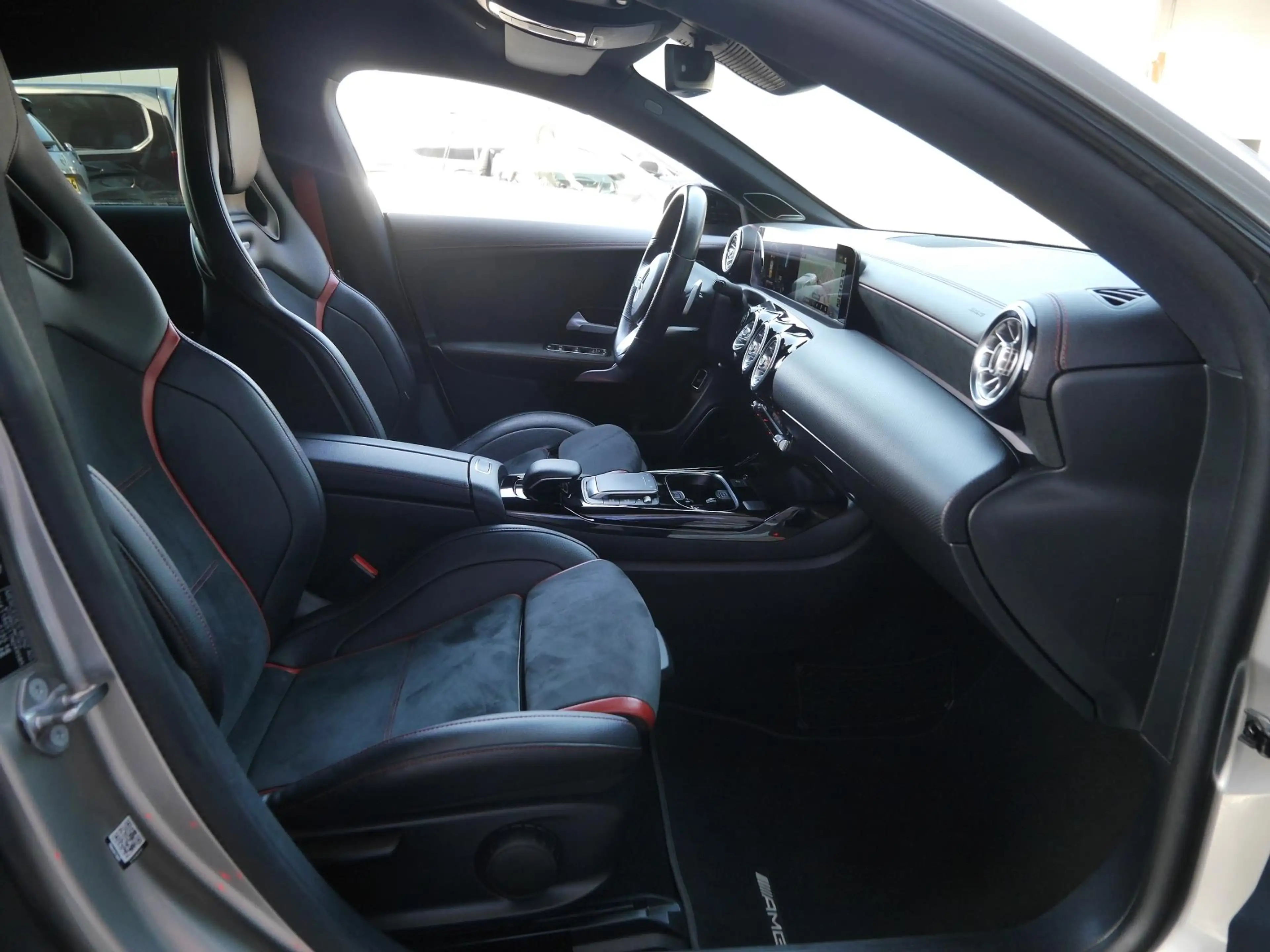 Mercedes-Benz CLA 35 AMG Shooting Brake 4MATIC Premium | 300PK | Automaat | — photo 15