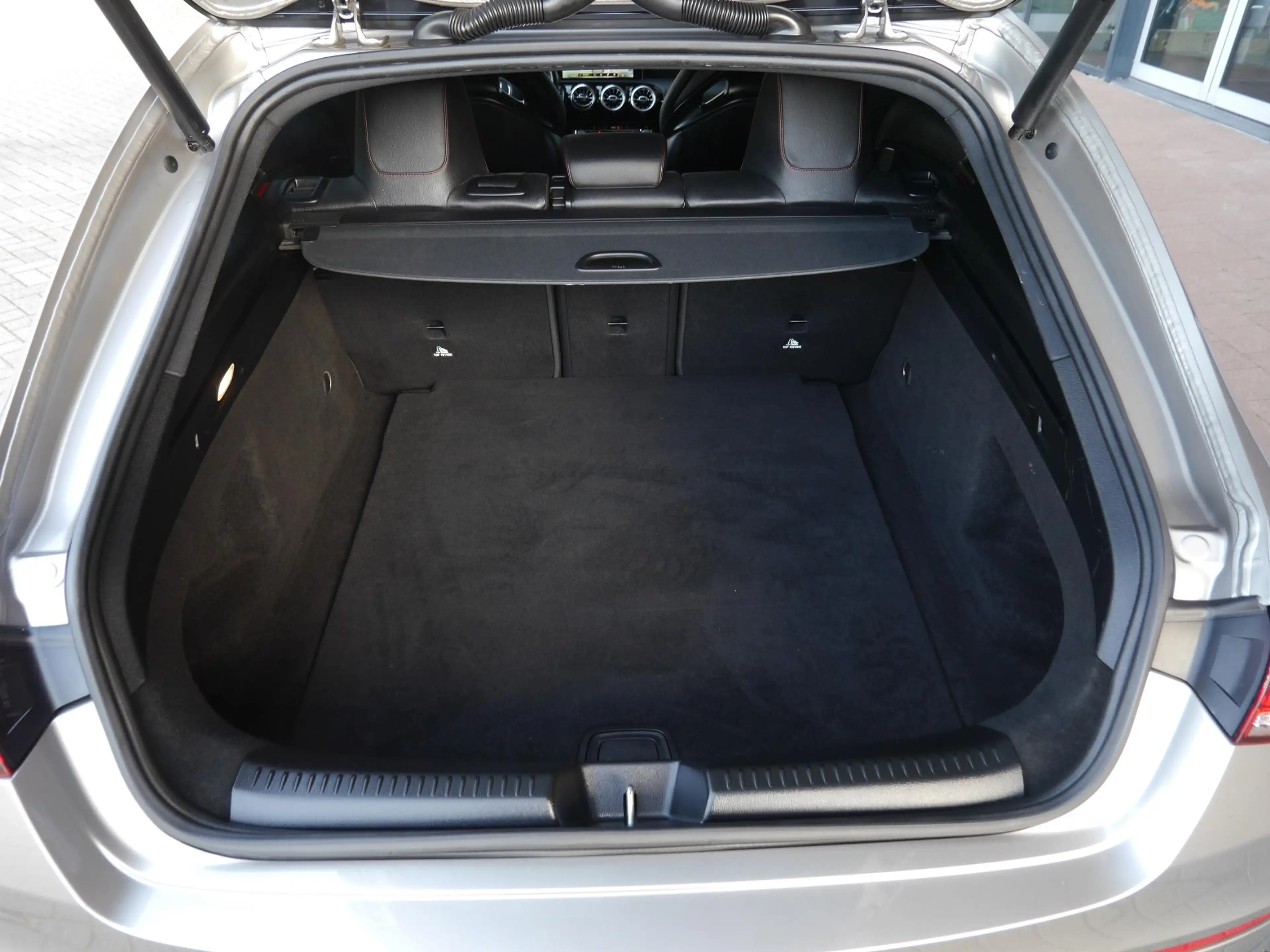 Mercedes-Benz CLA 35 AMG Shooting Brake 4MATIC Premium | 300PK | Automaat | — photo 12