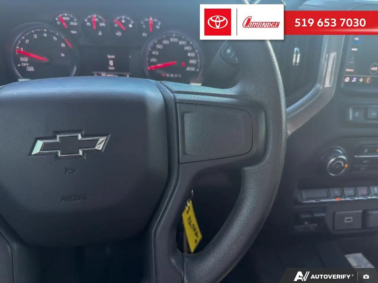 Chevrolet Silverado 1500 снимка Chevrolet Silverado 1500