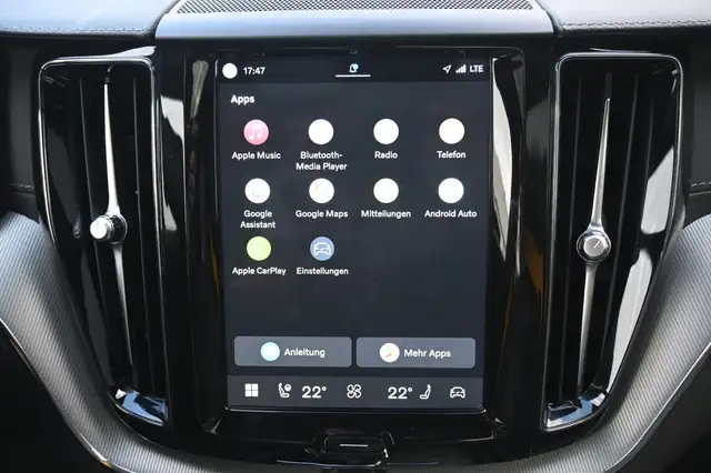 Volvo XC60 view 23
