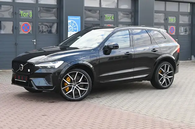 2023 Volvo XC60 in Black for sale