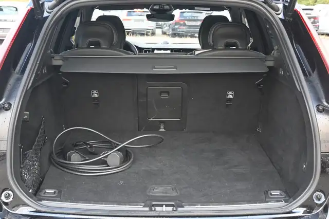 Volvo XC60 view 6