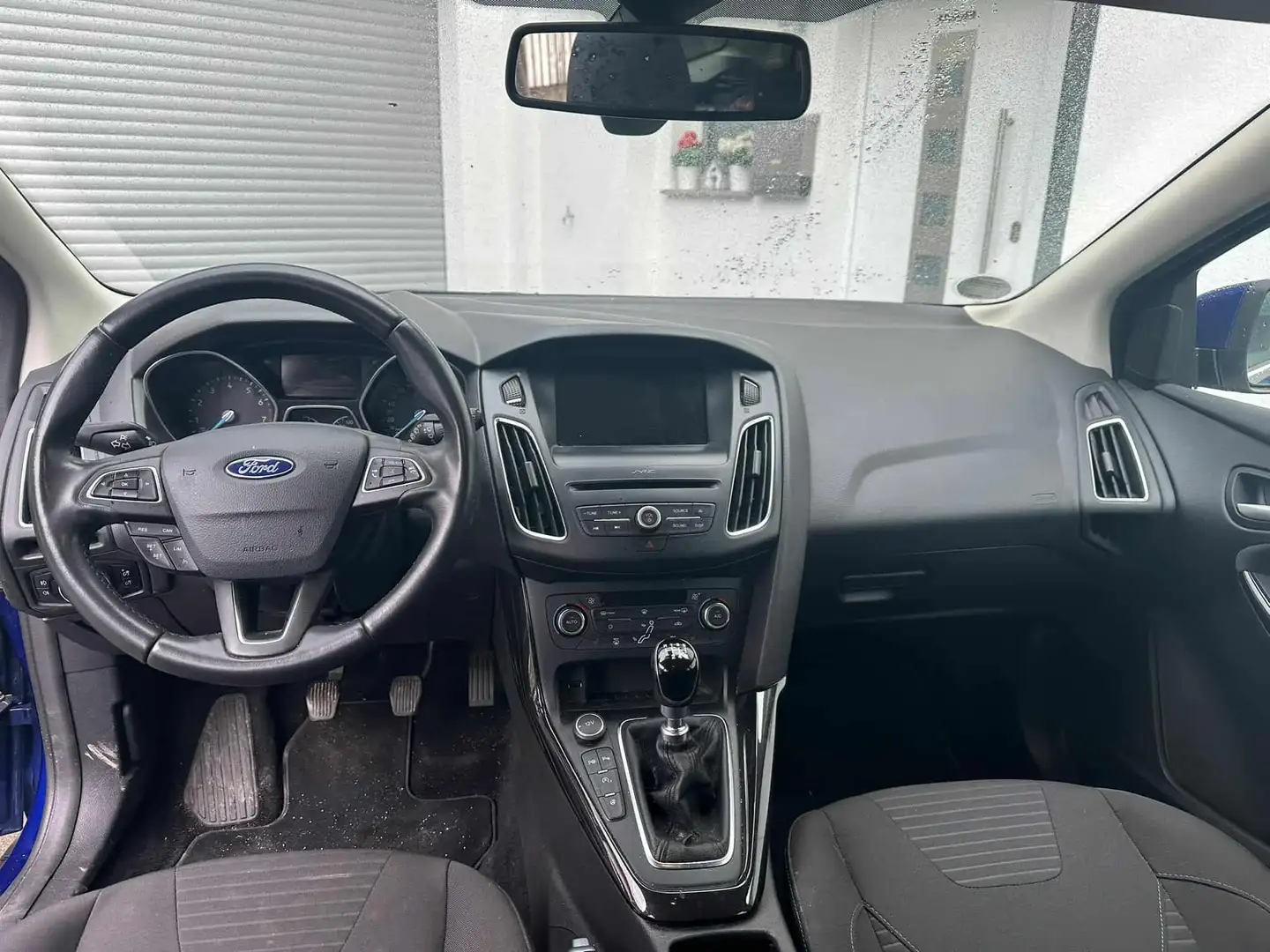 Ford Focus Titanium 1.Hand Euro6 NAVI AHK Blau - 2