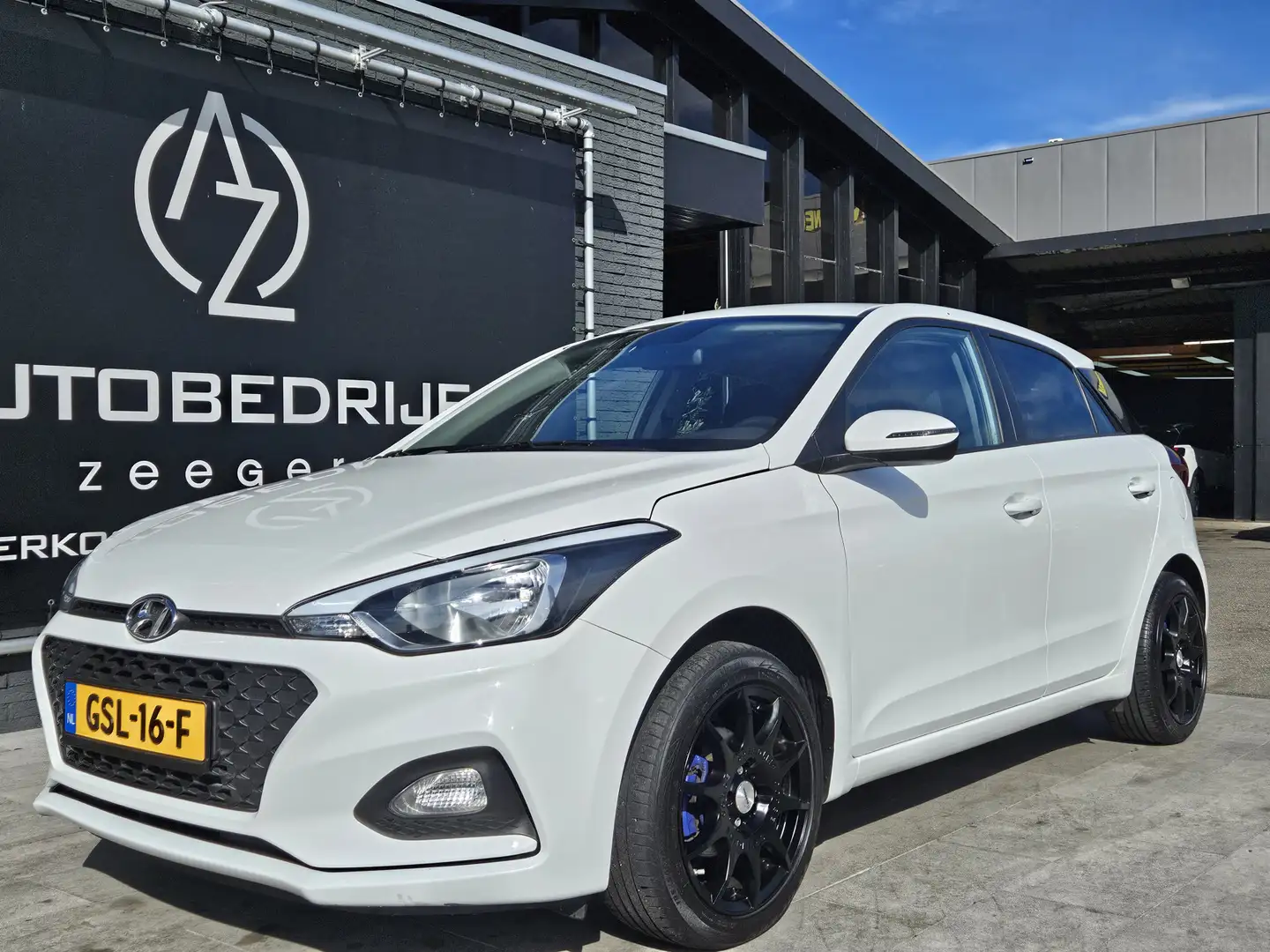 Hyundai i20 1.2 HP i-Motion Premium *AC*Navi**Speedline pakket Weiß - 2