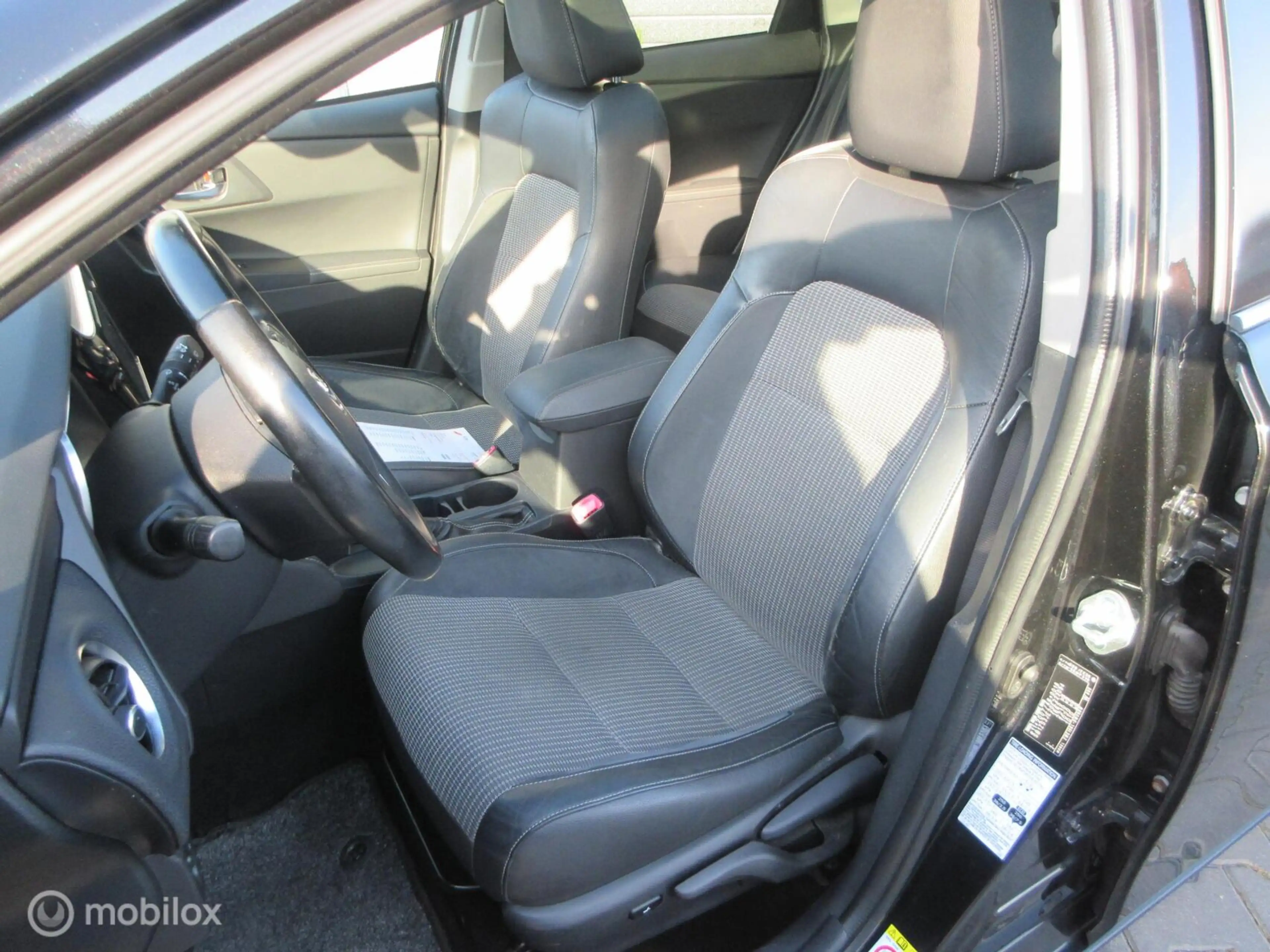 Toyota Auris Touring Sports 1.8 Hybrid Lease pro Trekhaak NL au — photo 15