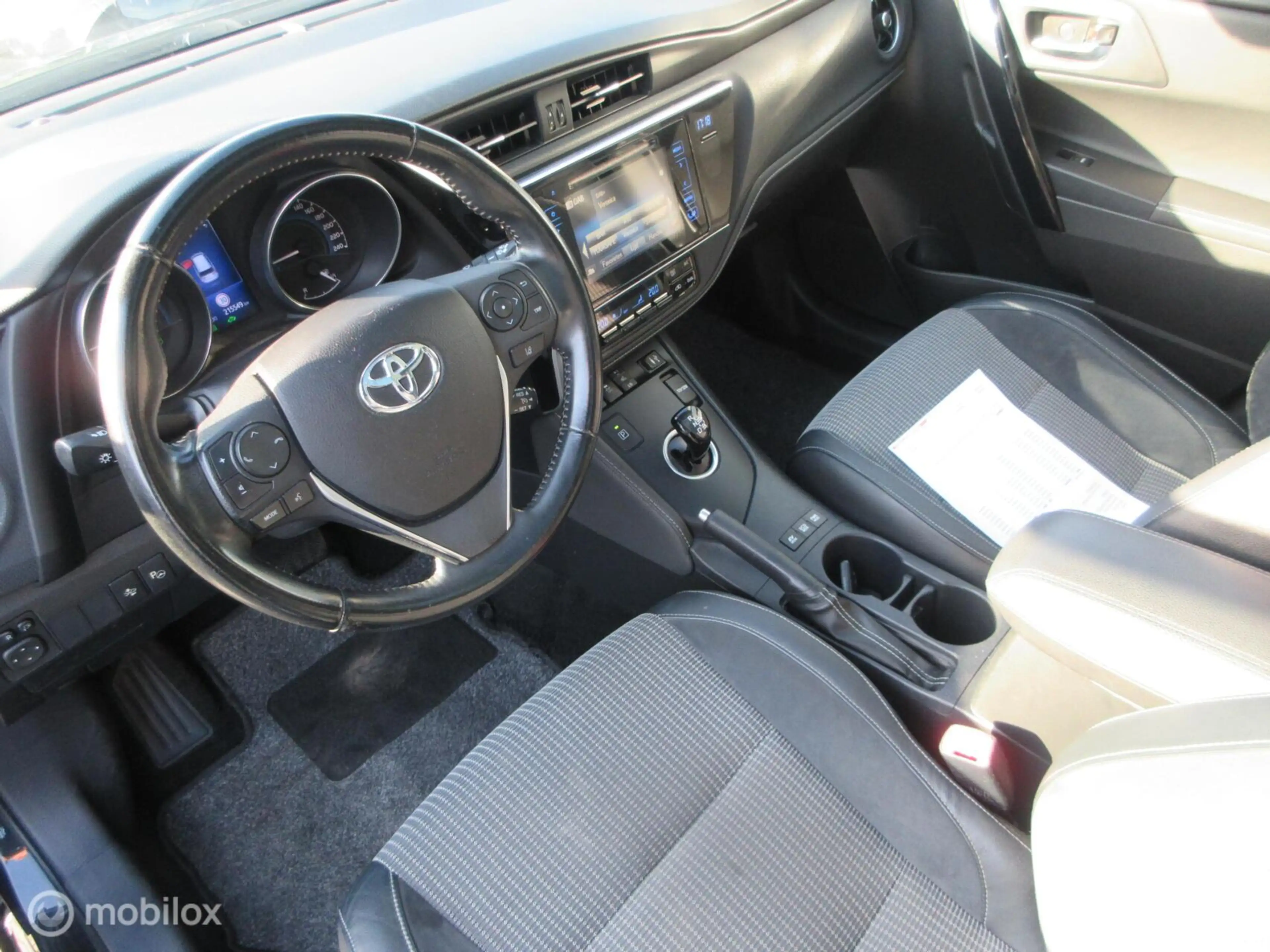 Toyota Auris Touring Sports 1.8 Hybrid Lease pro Trekhaak NL au — photo 14