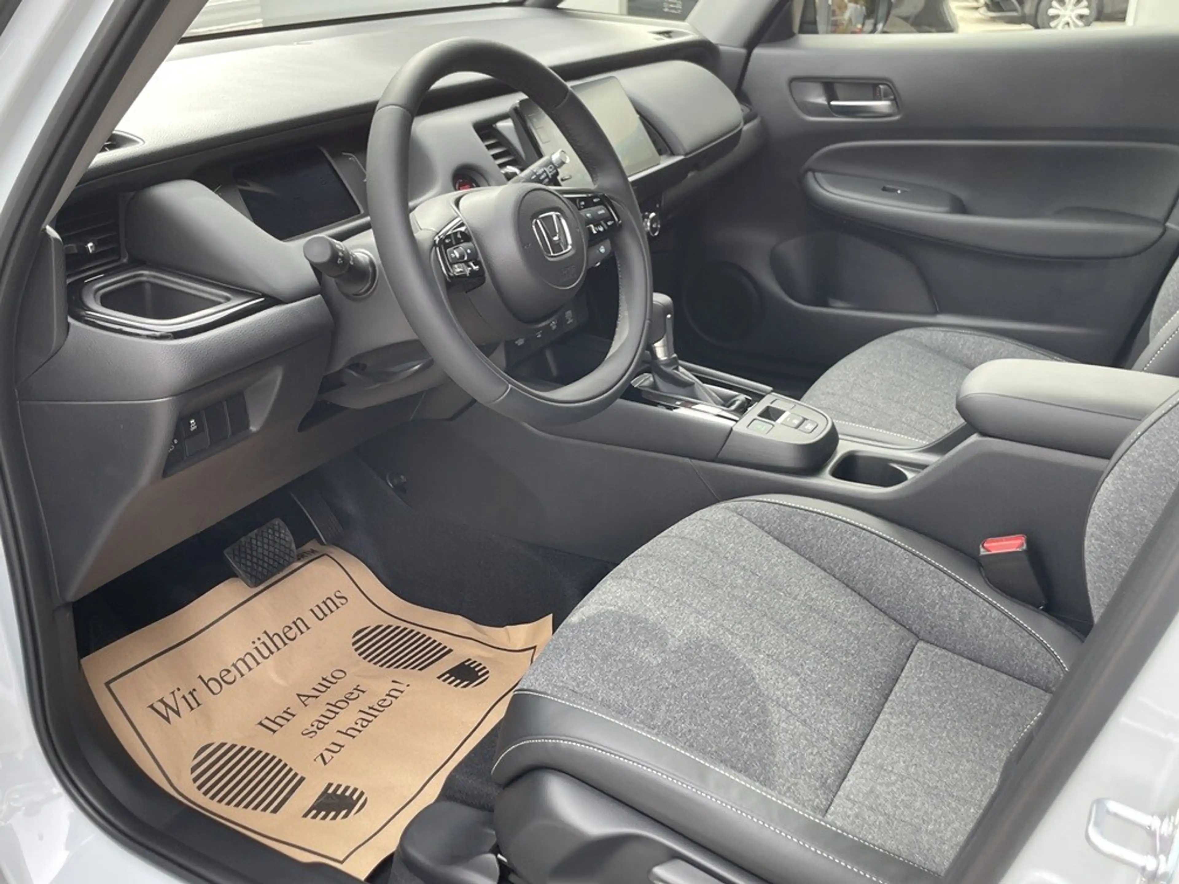 Honda Jazz 1,5 i-MMD Hybrid Advance Aut. — photo 11