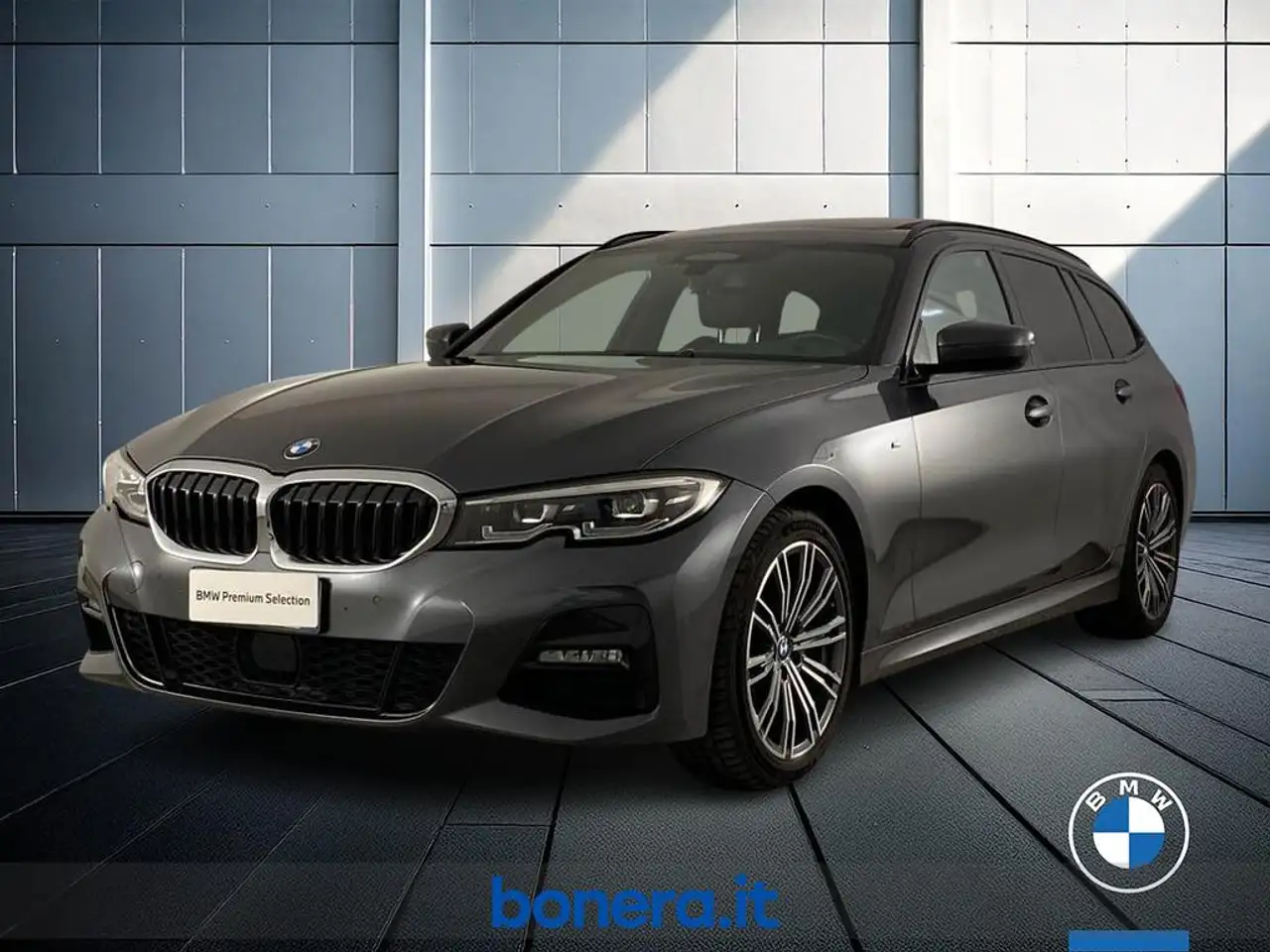 BMW 320