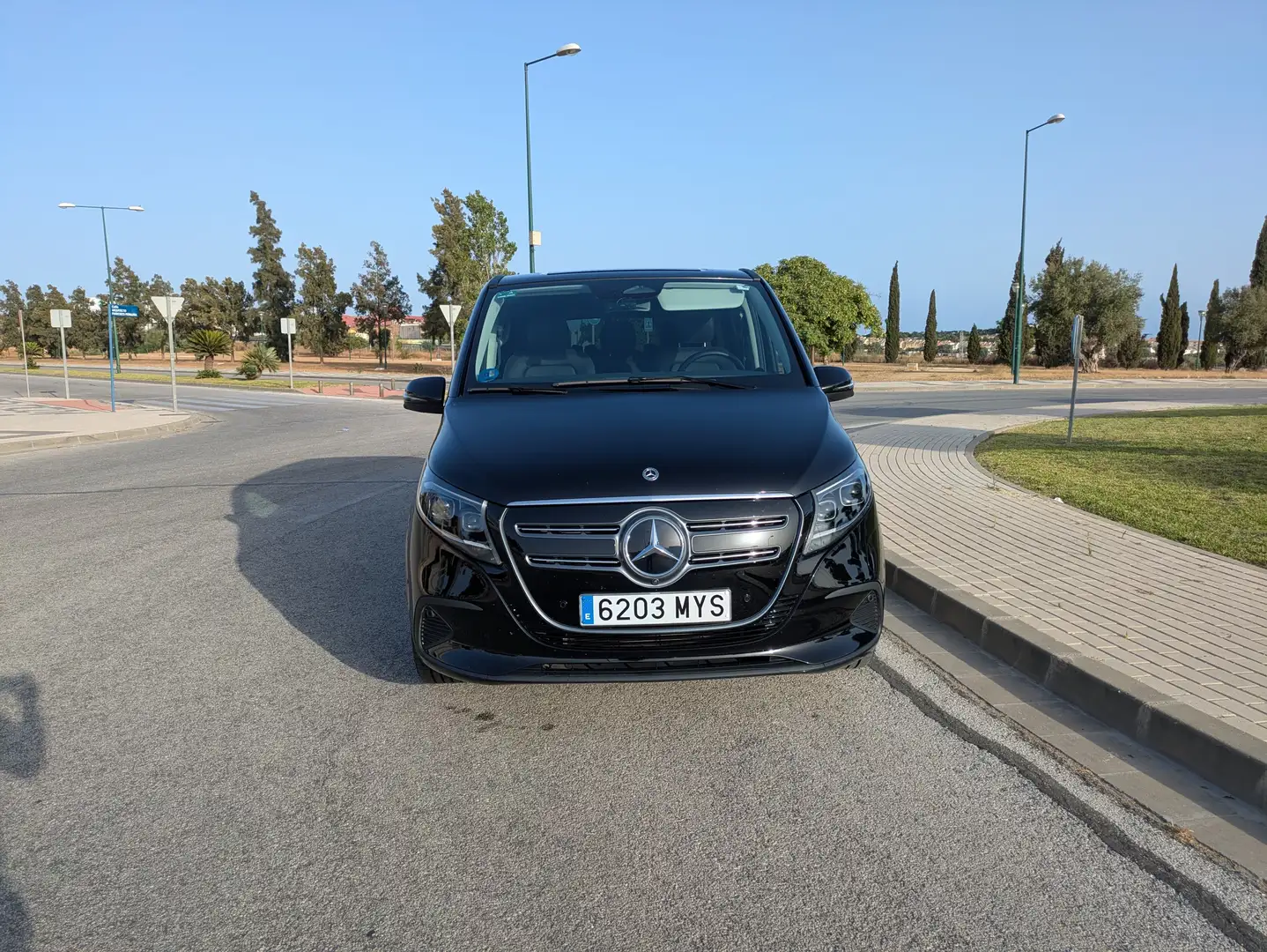 Mercedes-Benz EQV 300 Larga Avantgarde (precio neto) Negro - 2