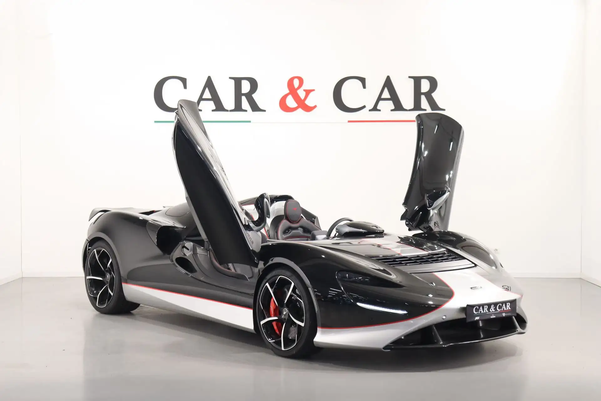 맥라렌 Elva 2022 검정 사진 1