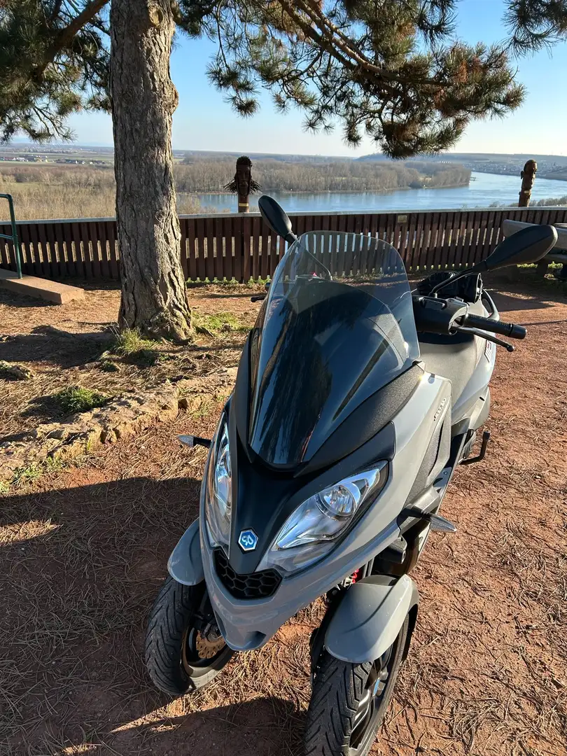 Piaggio MP3 300 sport HPE - 2