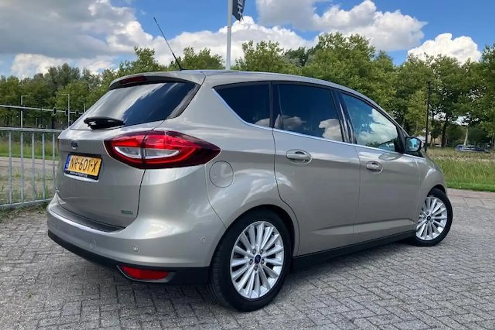 Ford C-Max 1.0 Ecoboost 125PK Titanium Gris - 2