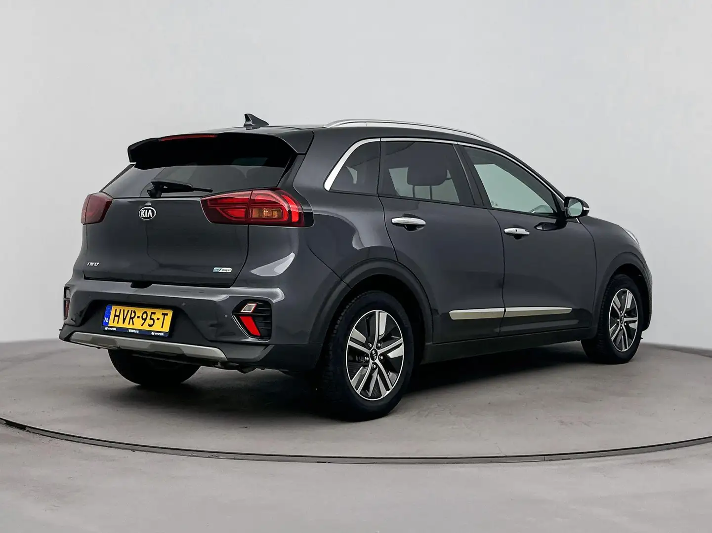Kia Niro 1.6 GDi PHEV DynamicLine Apple Carplay/Android Aut Grijs - 2
