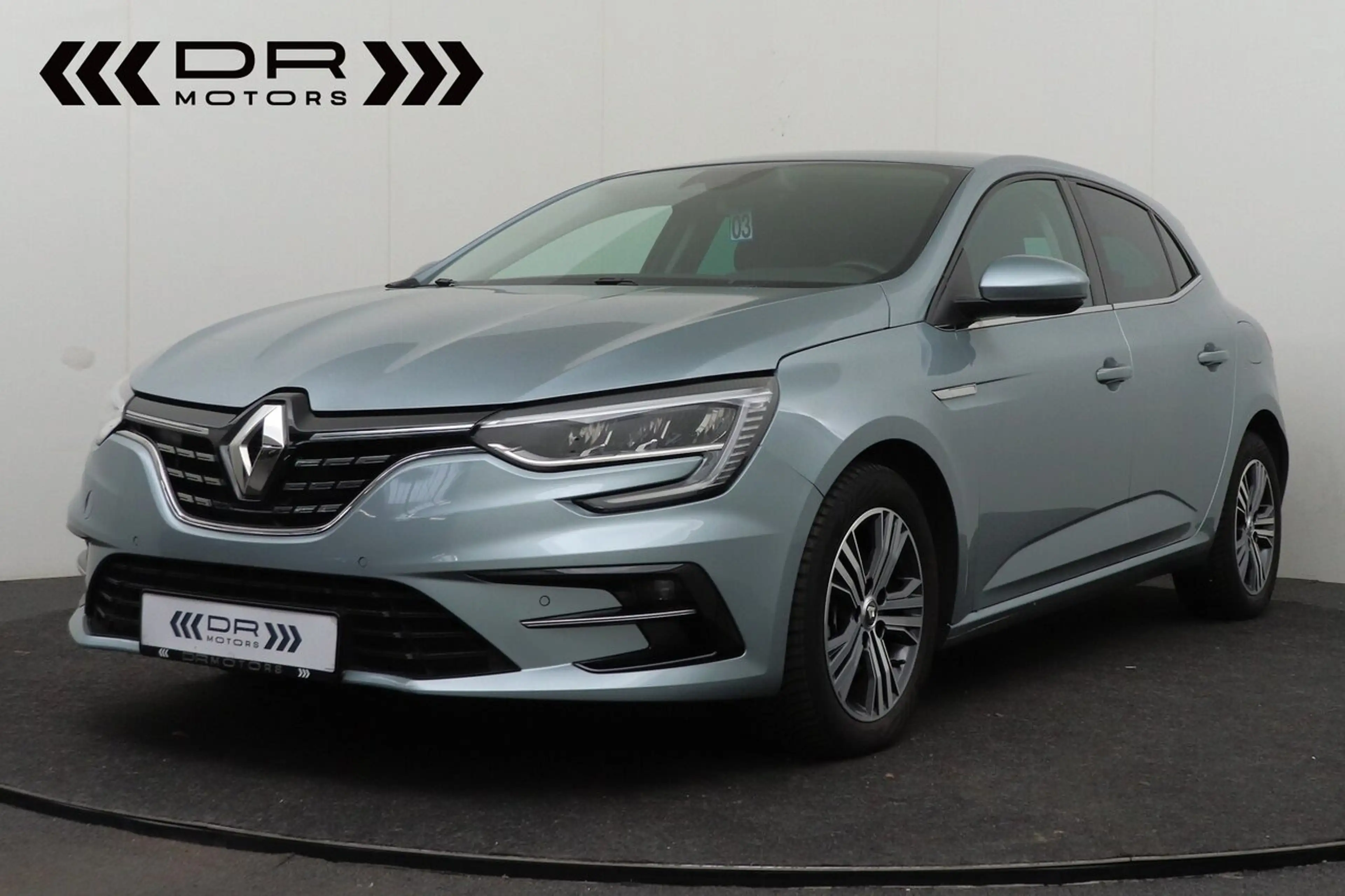 Renault Megane 1.6 E-TECH PHEV - PLUG IN HYBRIDE - TOPSTAAT