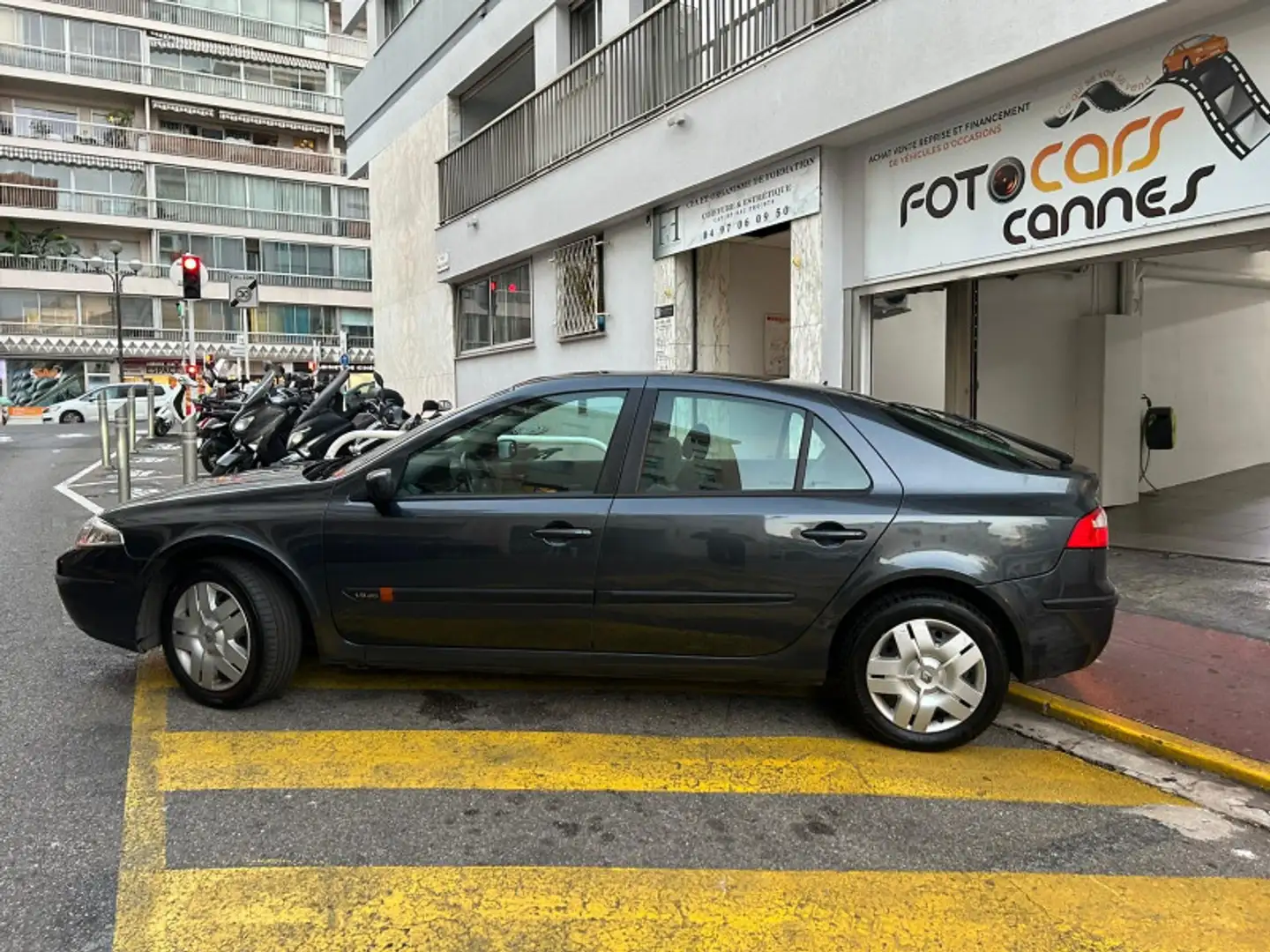 Renault Express 1.9 DCI 100CH EXPRESSION Gris - 2