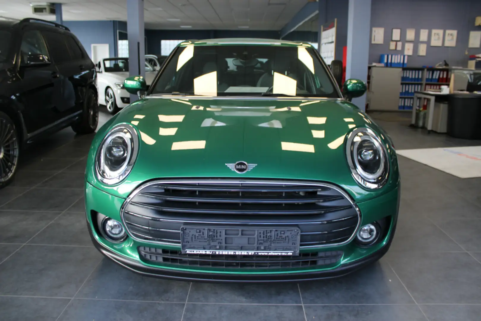 MINI One Clubman Classic Trim - Navi - PDC - SHZ - Grün - 2