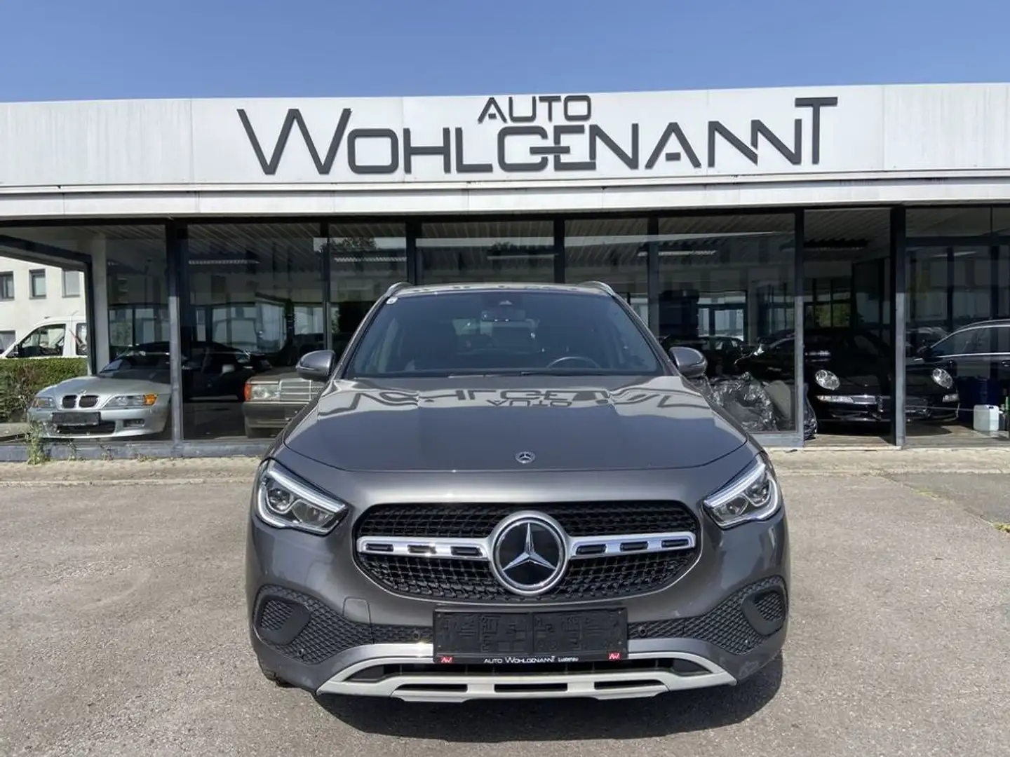 Mercedes-Benz GLA 200 d 4Matic (247.713) Grau - 1