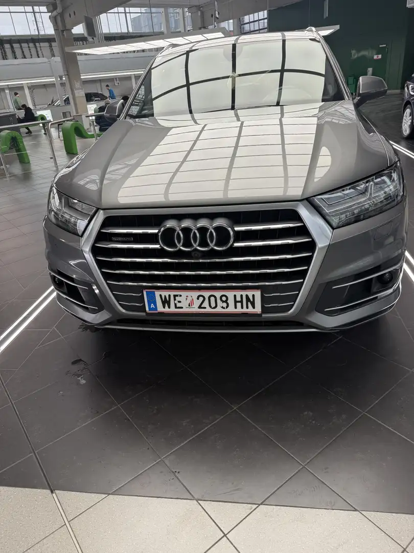 Audi Q7 - 2