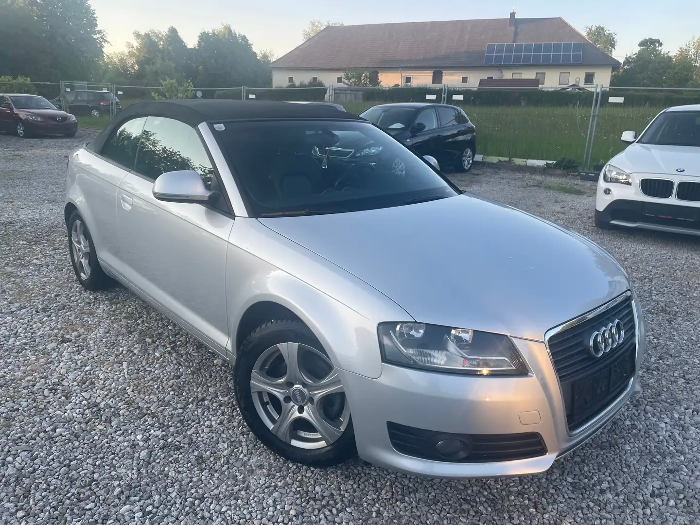 Audi A3 Cabriolet 1,8 T FSI +neu pickerl 2/2026+4monat Grau - 1