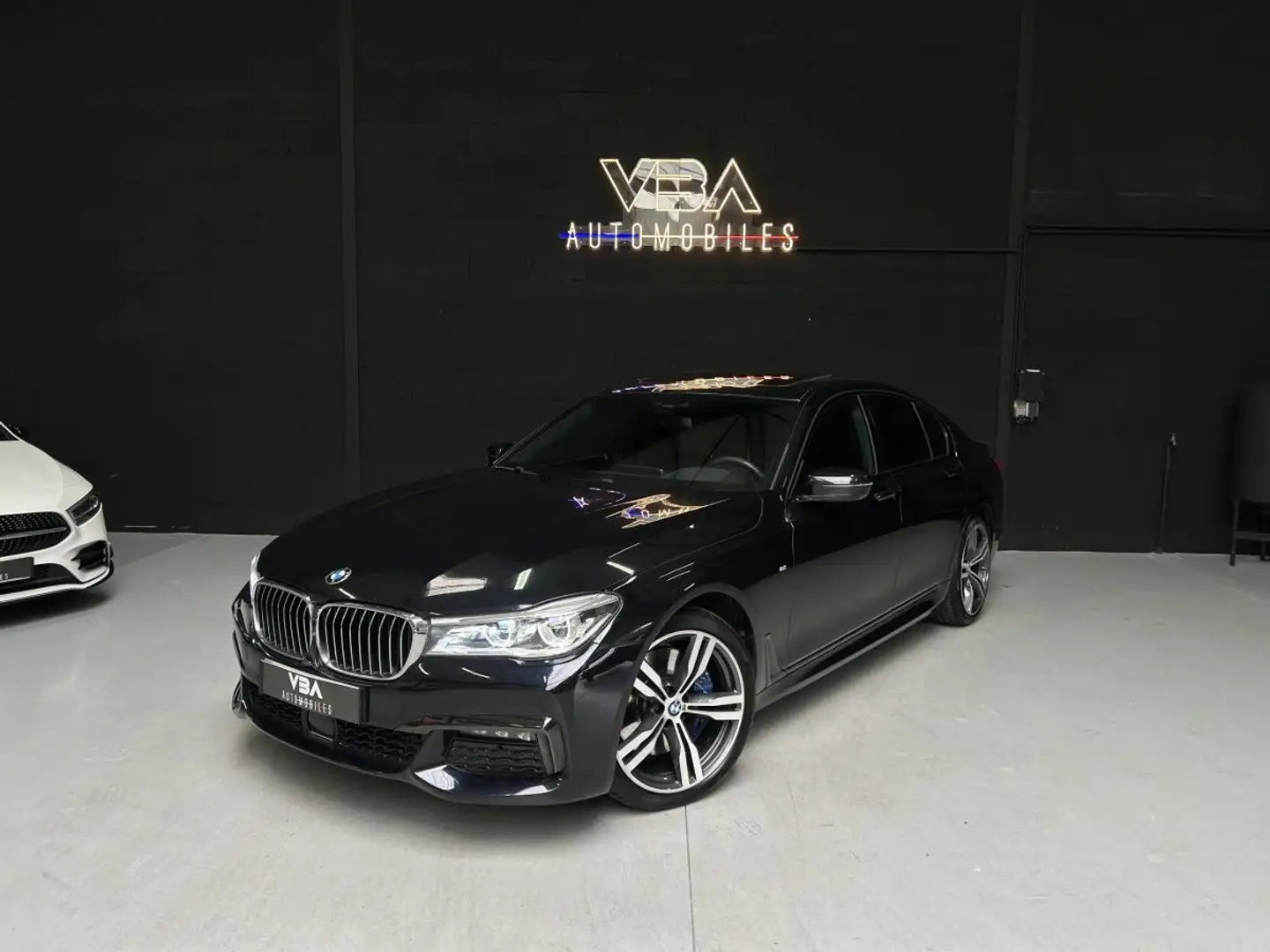 BMW 730 Berline (6) 730d xDrive 265 ch M Sport BVA8 Noir - 1