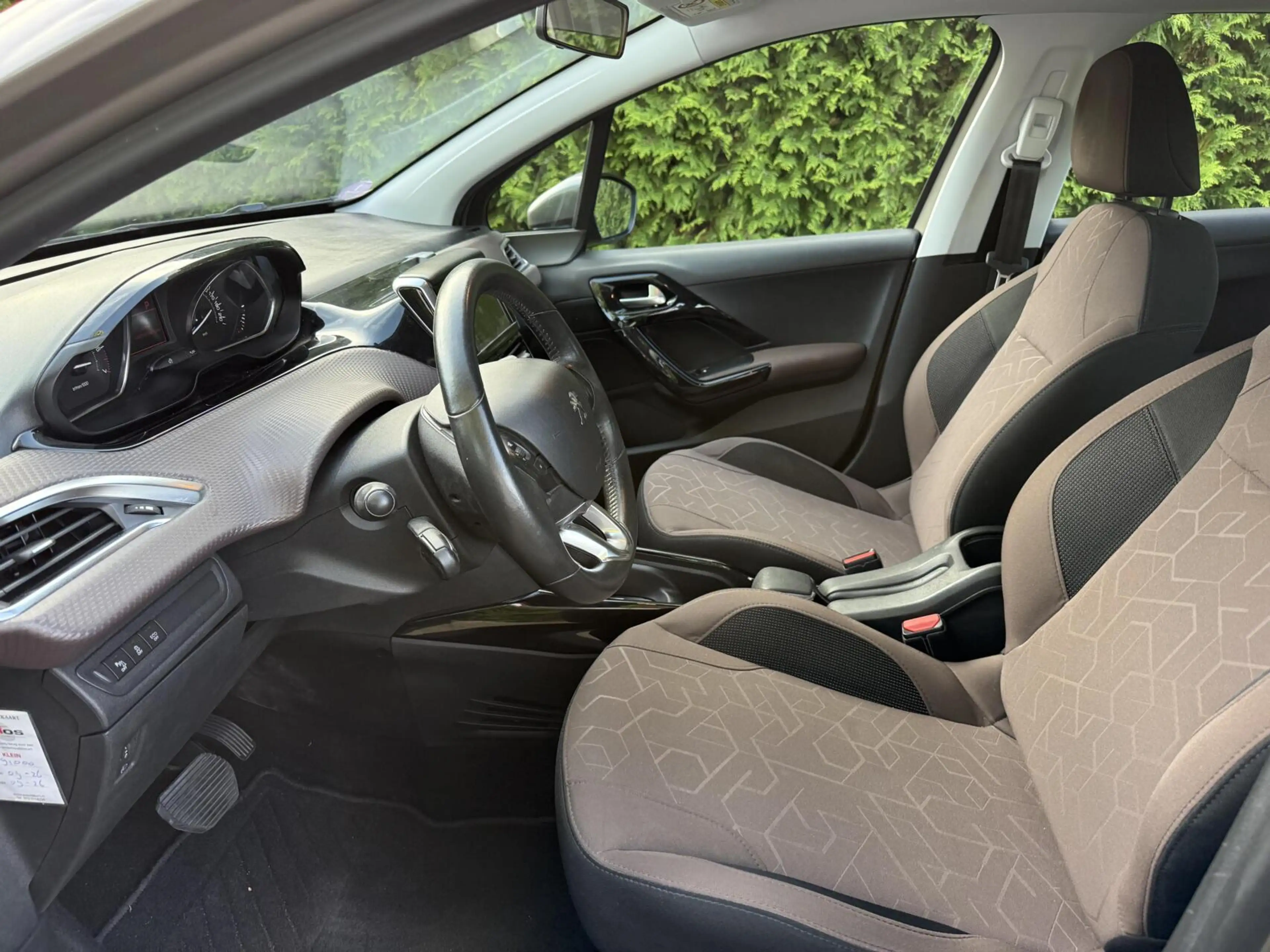 Peugeot 2008 1.2 PureTech| Automaat| Nieuwe distributieriem — photo 10