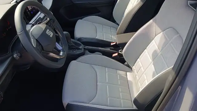 Seat Arona view 9