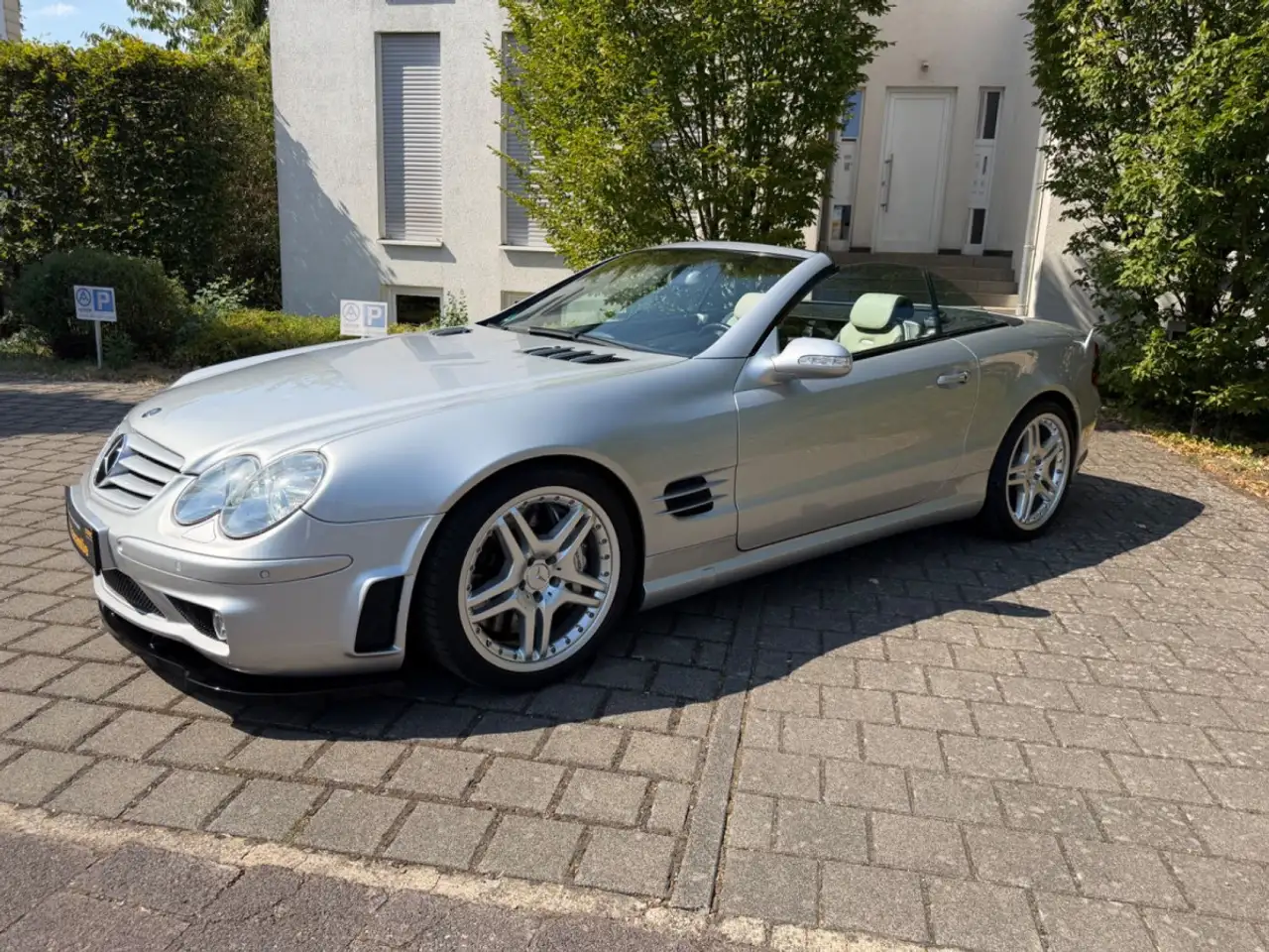 Mercedes-Benz SL 55 AMG