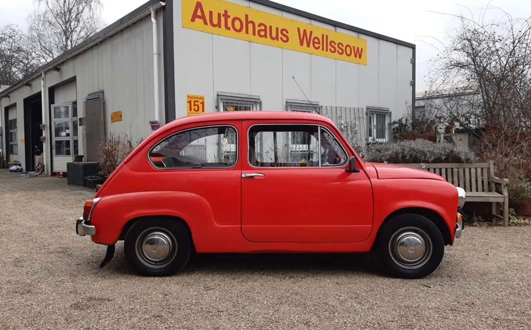 Oldtimer Fiat 600 D Czerwony - 1