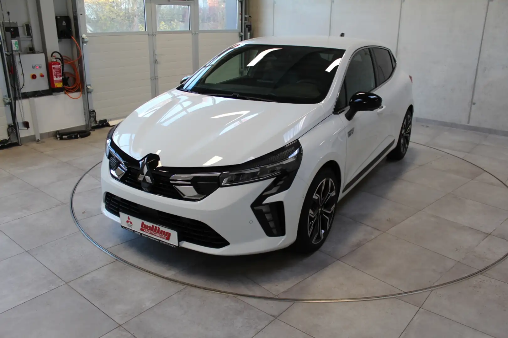 Mitsubishi Colt TOP 1.6 Hybrid Automatik Blanc - 1