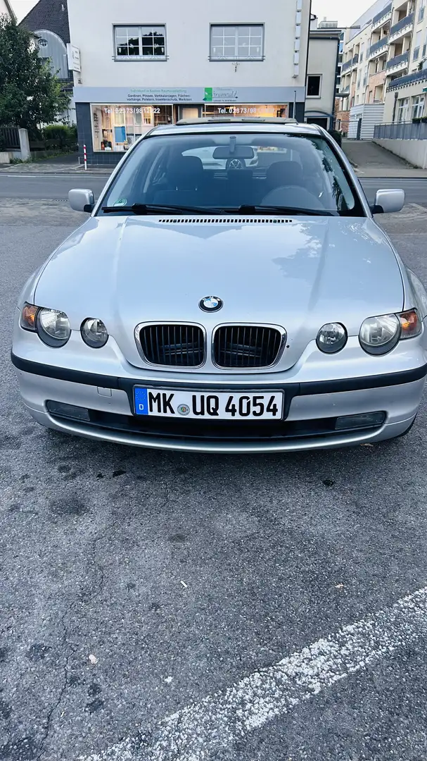 BMW 116 116i - 1
