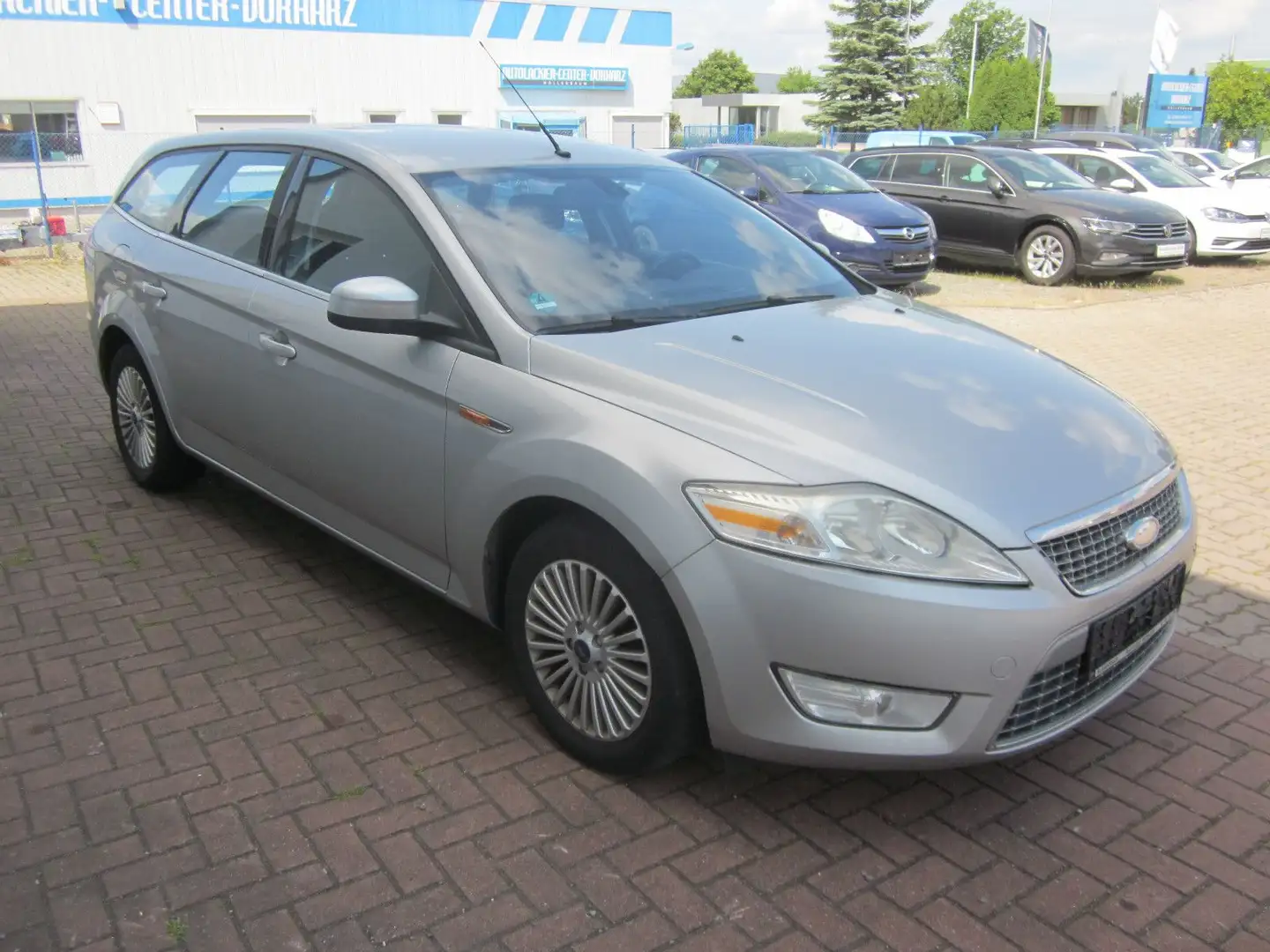 Ford Mondeo Turnier Titanium+AHK+ALLWETTER+SHZ Silber - 2