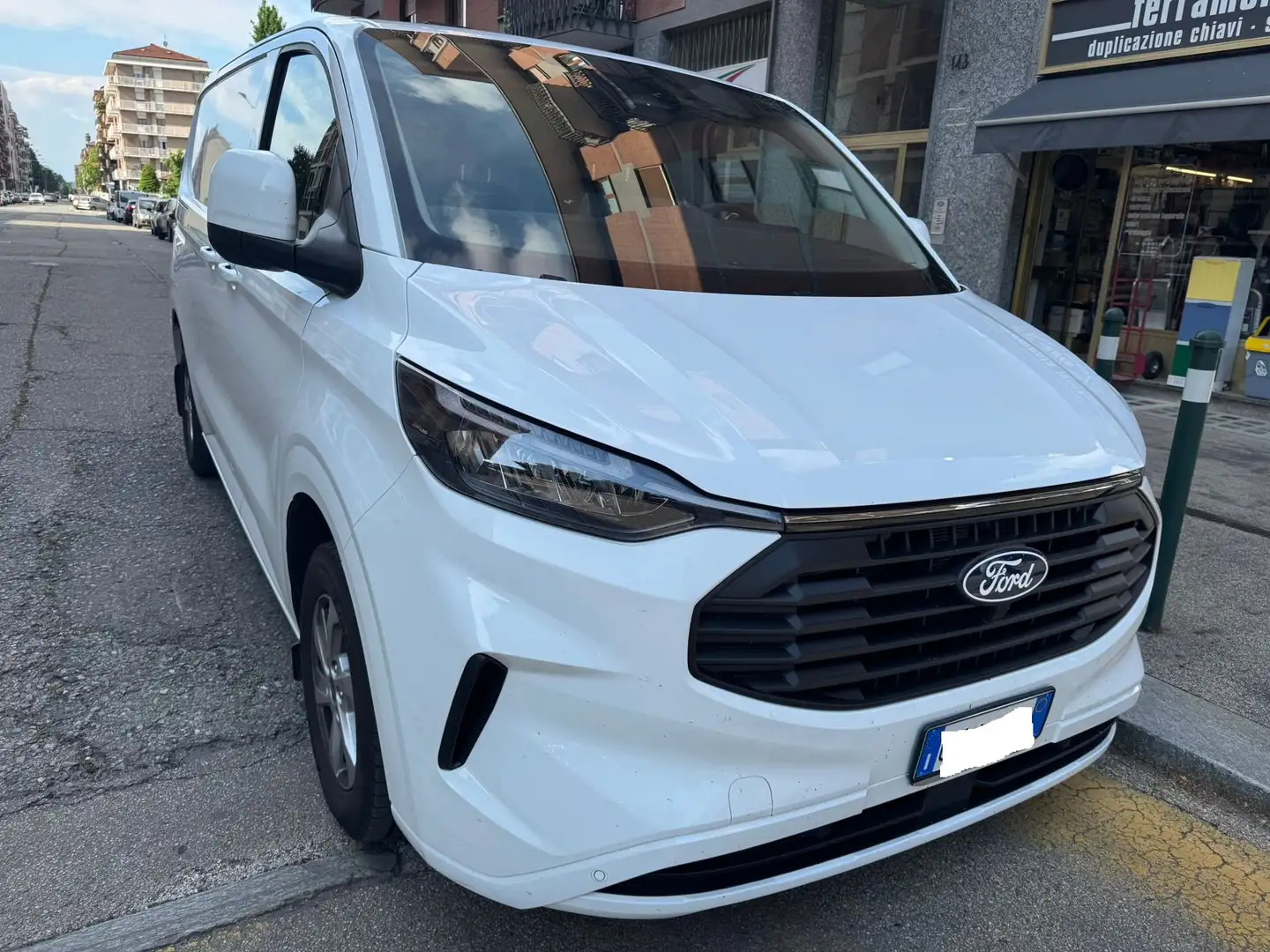 Ford Transit Custom V710 280 2.0 ecoblue 136cv Titanium L1H1/Nuovo!!! Blanc - 1