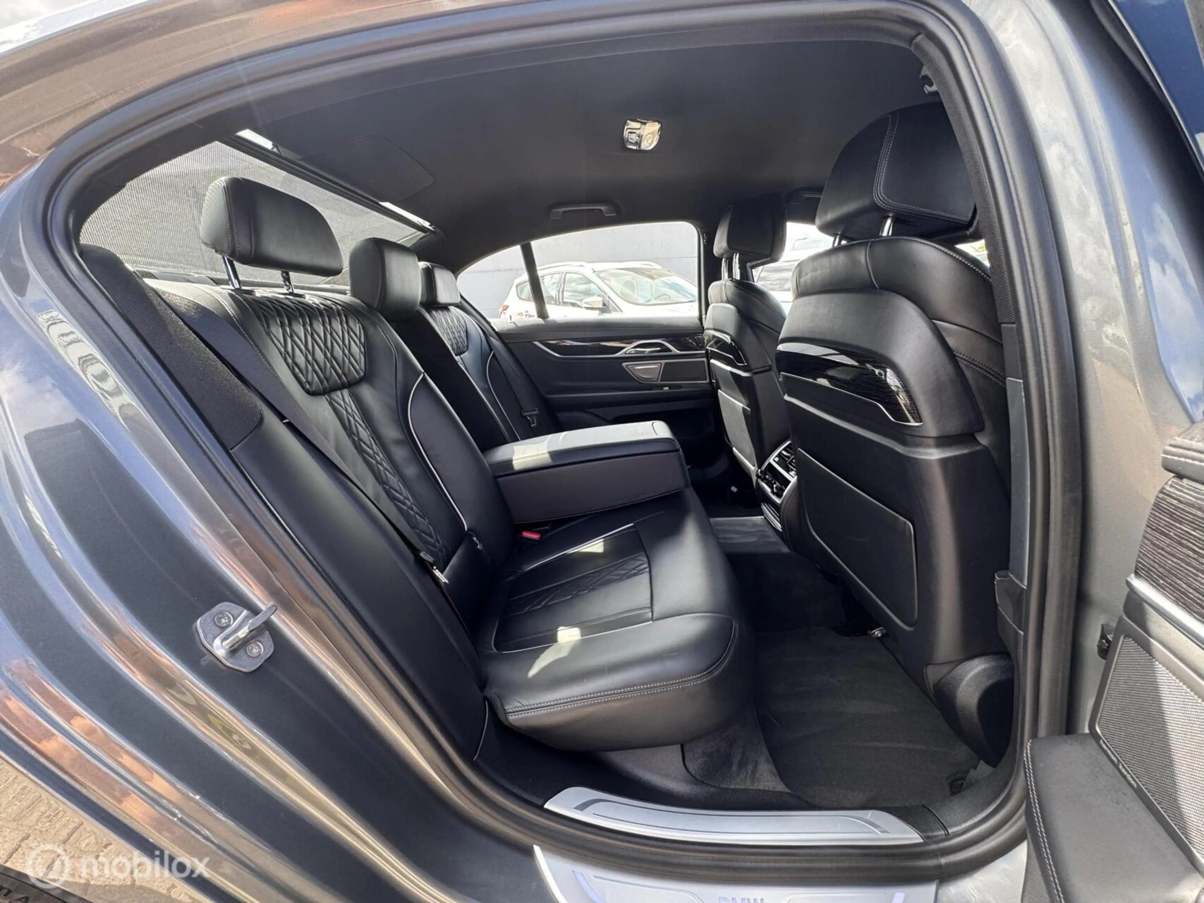 BMW 740 7-serie 740i High Executive| Full option| — photo 15