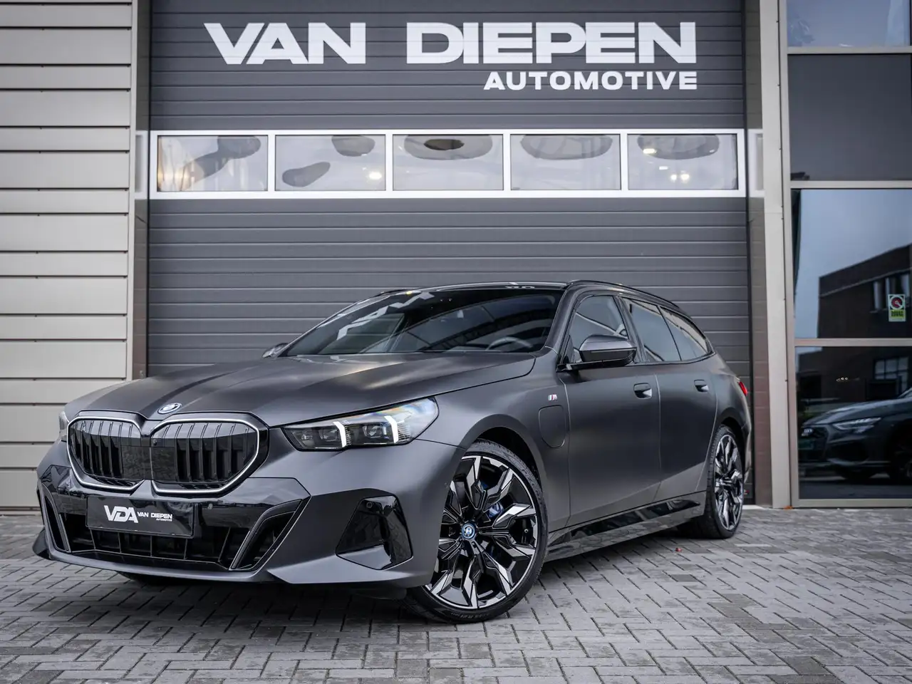 BMW 550