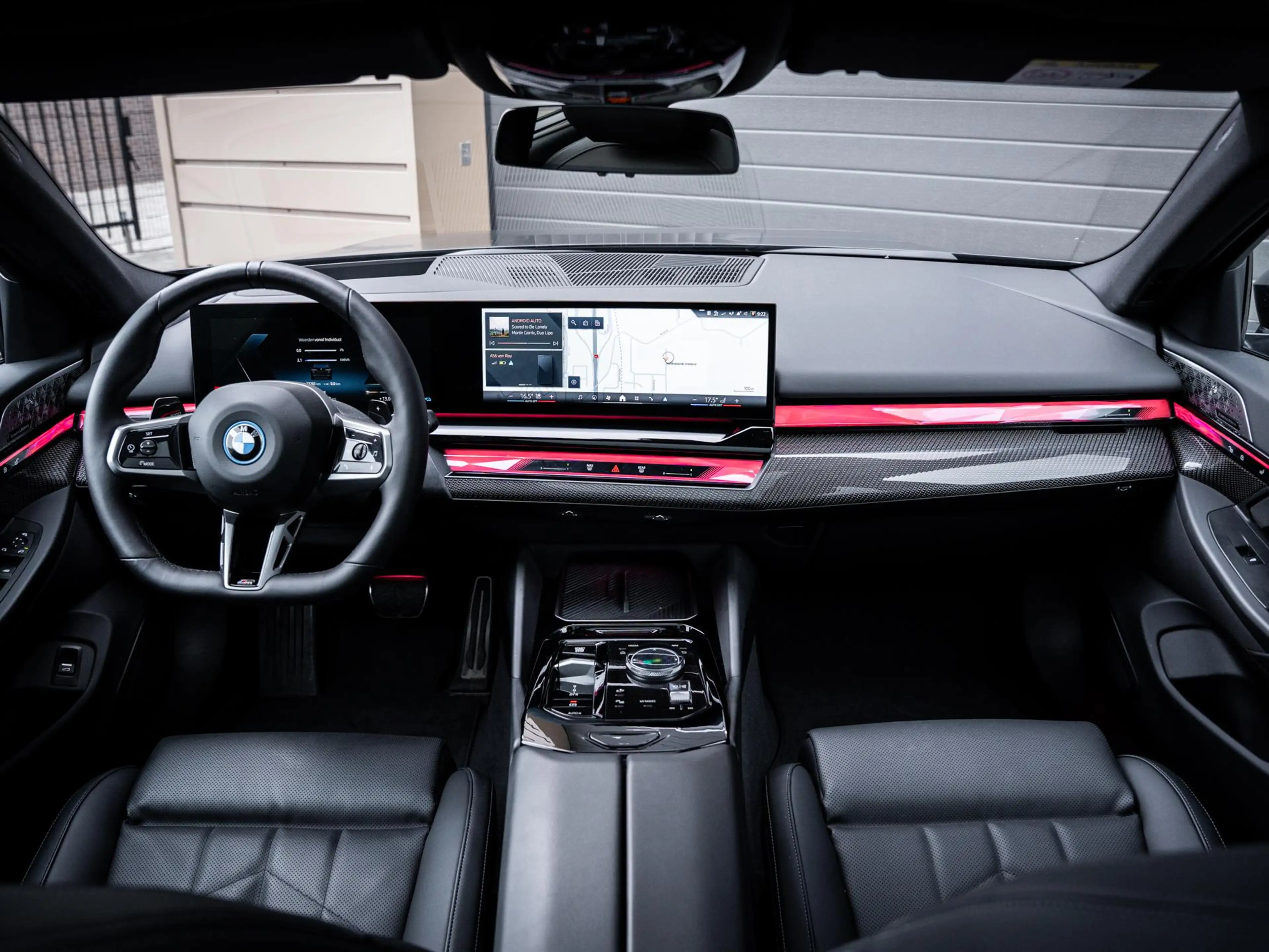 BMW 550 5-serie Touring 550e xDrive M-Sport l Bowers/wilk — photo 10