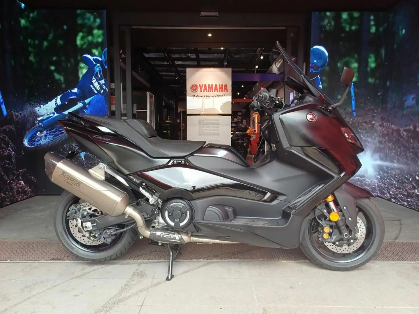 Yamaha TMAX 560 2024 Nero - 1
