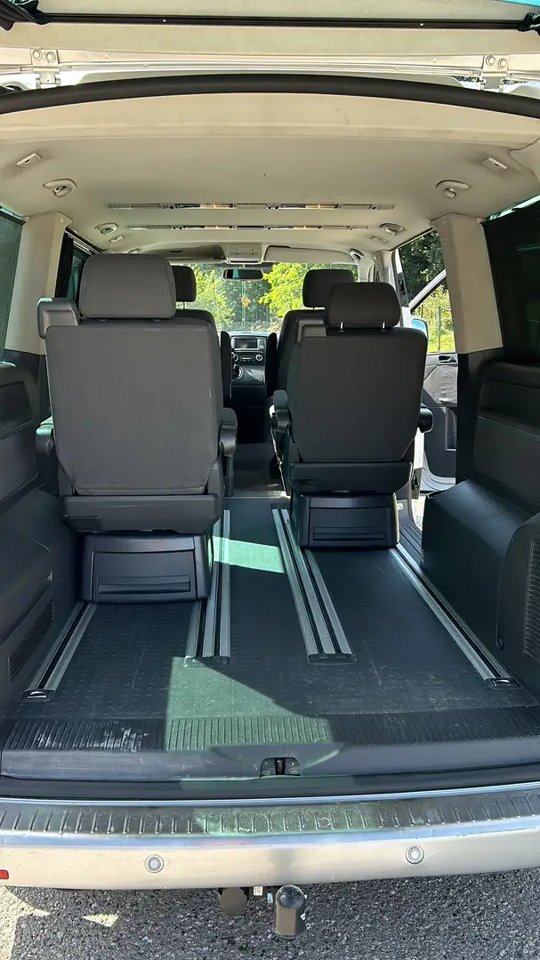Volkswagen T5 Multivan Silber - 2