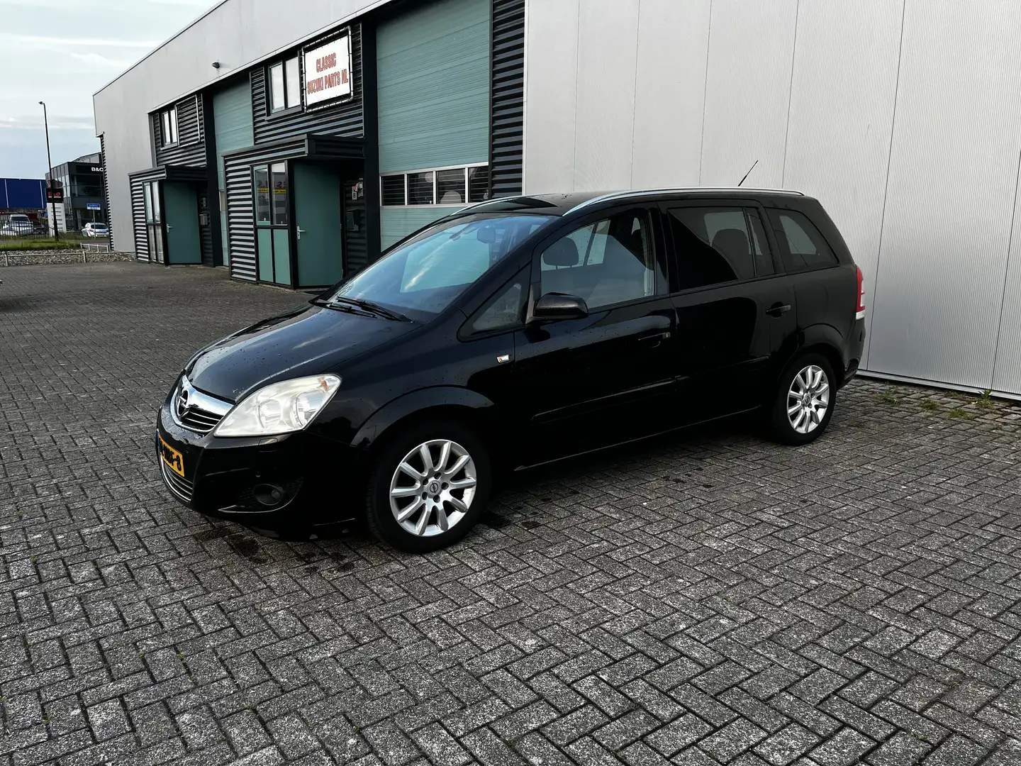 Opel Zafira 1.8 Temptation Černá - 1