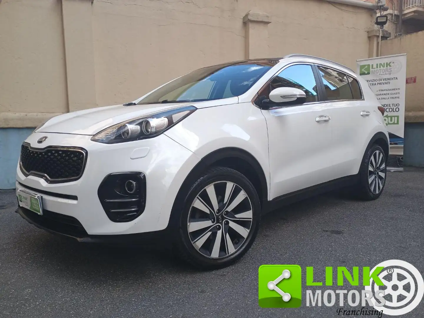 Kia Sportage 1.7 CRDI VGT 2WD Class Bianco - 2
