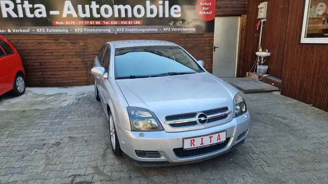 Opel Vectra GTS 2.2 Automatik, PDC, SHZ